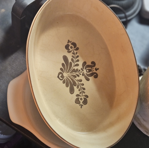 Vintage Tan Ceramic Dish - Picture 7 of 14